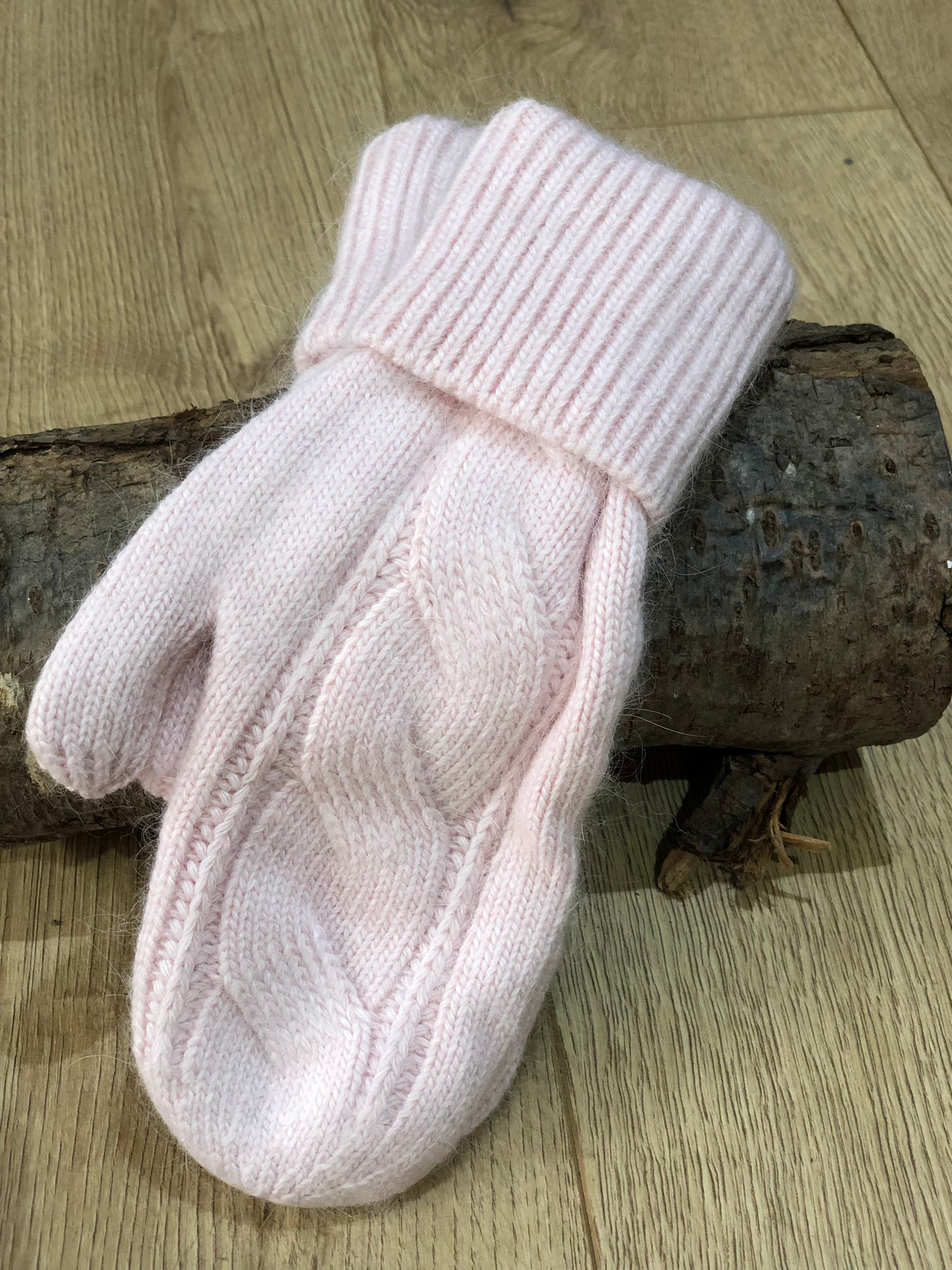 Pink Mitts