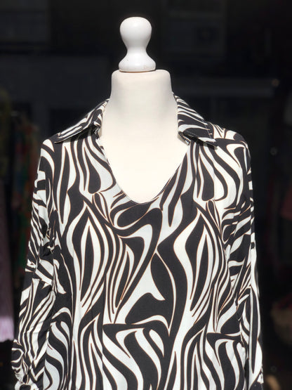 Swirl Print Tie Top