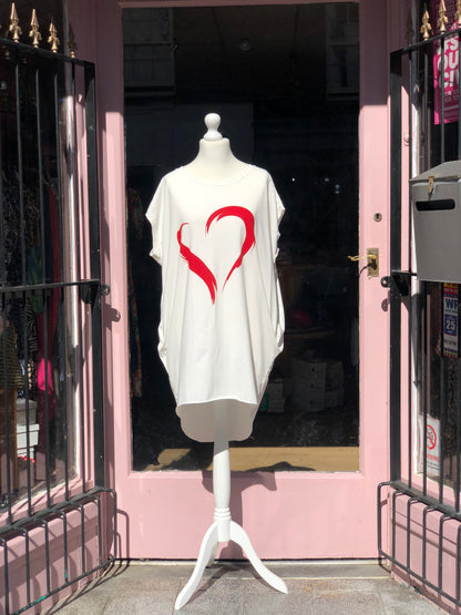 Oversized Heart T - Shirt