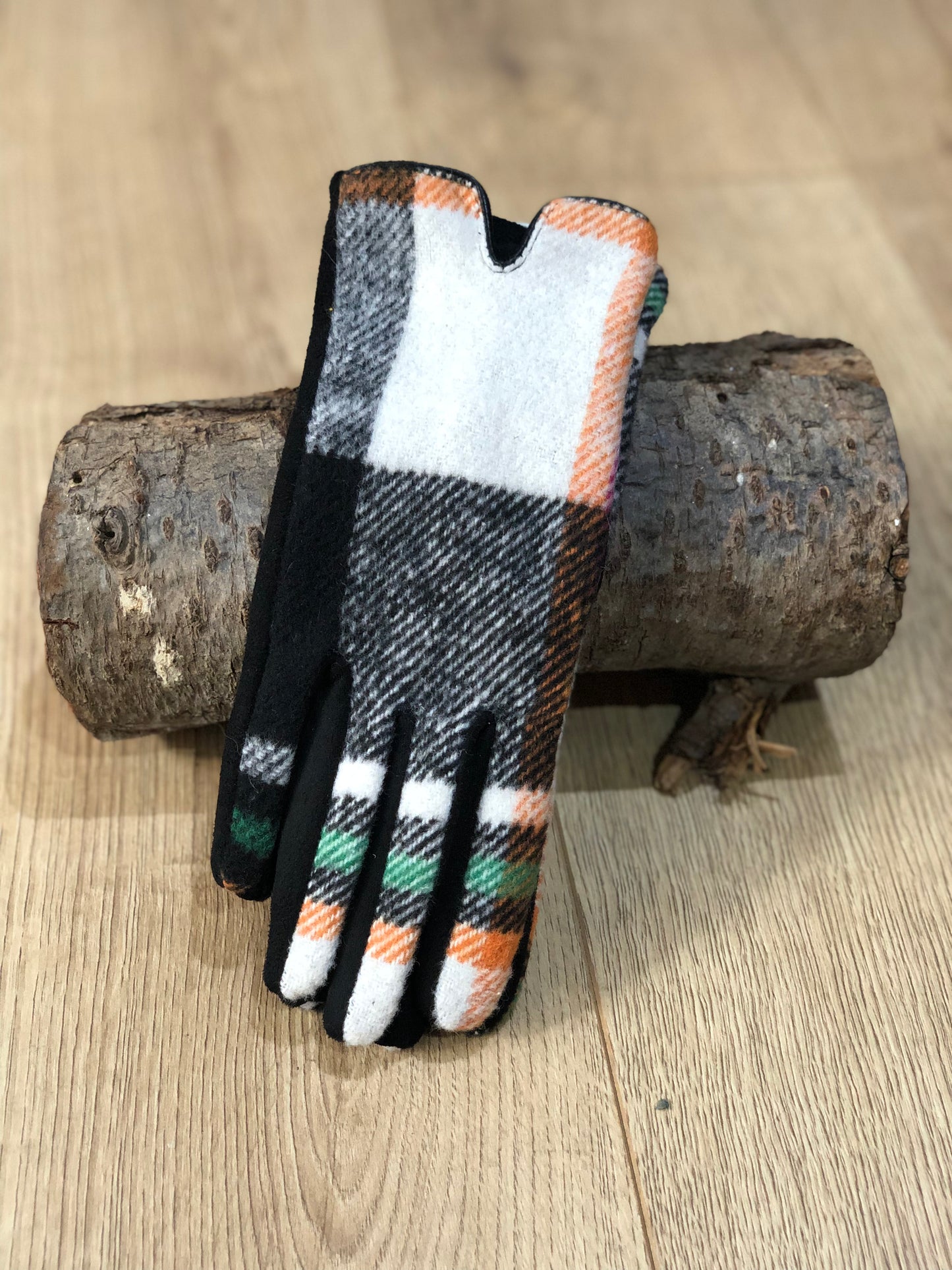 Tartan Gloves